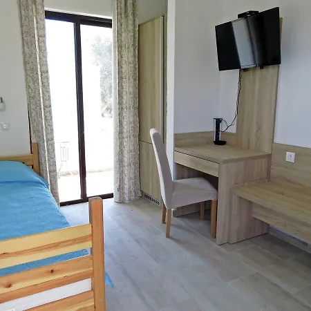 Loukas Beach Kiotári