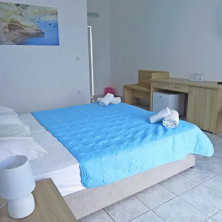 Szálloda Loukas Beach *