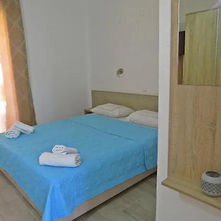 Loukas Beach Szálloda Kiotári